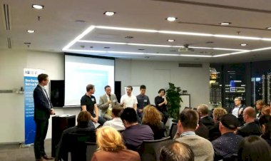 Charles Bark speaks in the Sino-German Start-up Evening