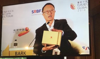Charles Bark受邀出席新加坡“慧眼中国环球论坛”并发表演讲